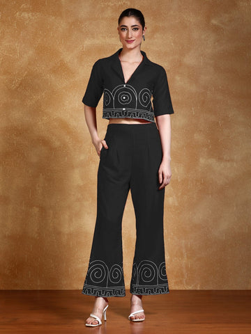 Thread embroidered crop shirt with trouser